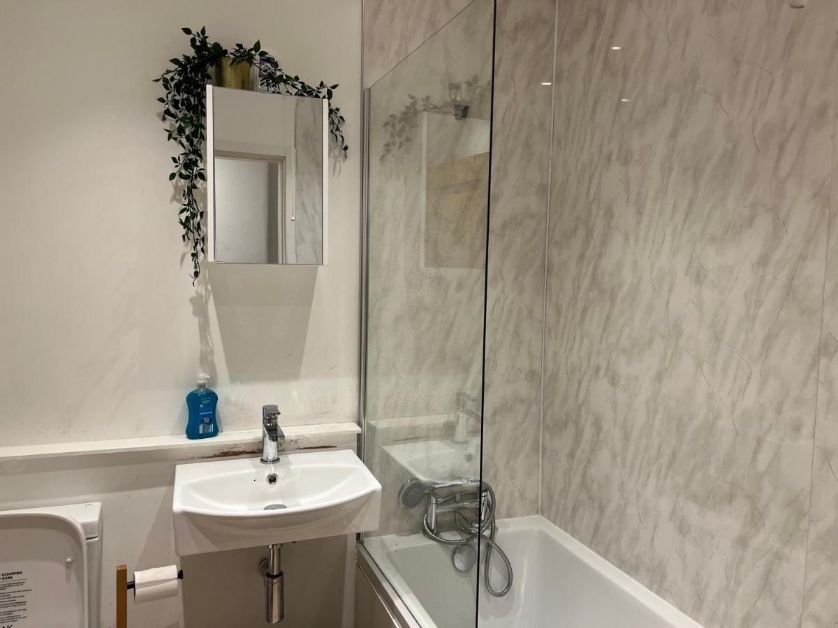 Entire Flat Near Kings Cross Apartment London Exterior photo